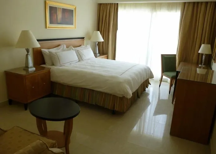 Luxury hotel only: Le Royal Holiday Resort Aqua Park